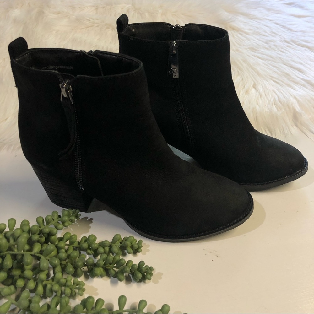 Blondo Waterproof Ankle Boots | Size 8.5